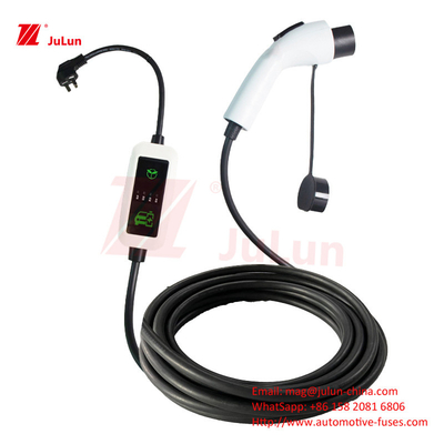 Nuevo arma de carga de energía pistola de carga estándar europea tipo 2 cargador de vehículos eléctricos de 7 kW pila de carga portátil a bordo