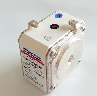 Ferraz D300084 Fusiles de cerámica originales para vehículos 1250A 690V 200KA Corriente de fallo de corriente continua