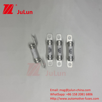Fuseo para vehículos eléctricos 500VDC Cerrojo M6 Cerrojo 50A Excelente capacidad de rotura de corriente continua