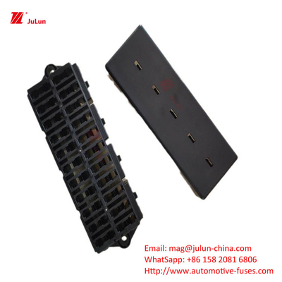 32V 500A Reinicio manual de piezas automáticas Terminal de protección de circuito electrónico Corriente 30-500A Caja de fusibles de interruptor de circuito
