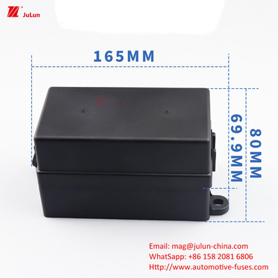 Partes de automóviles Terminal de protección de circuito electrónico Corriente 32V30A-500A Portador de fusible automático Contacto de cobre 30A-500A