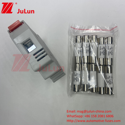 Fuse solar fotovoltaico de cerámica para inversor solar 1000DC 1500DC 32a 40a 50Amp Energía solar fotovoltaica Dc Soportador de fusible eléctrico con 14