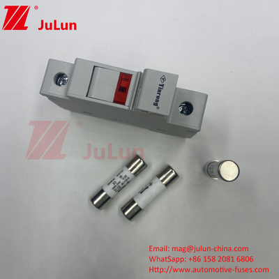 Sustentador de fusible fotovoltaico solar con fusible de guía DIN 10A-63A Cuerpo cerámico Elemento de fusible de plata