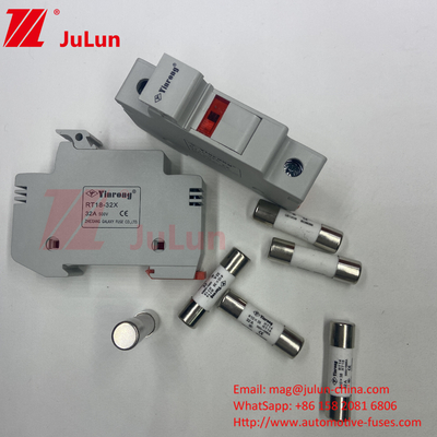 Portador con fusible cerámico para la protección de módulos fotovoltaicos 15A fusible fotovoltaico solar 1000V 10 * 38mm Din Rail fusible solar