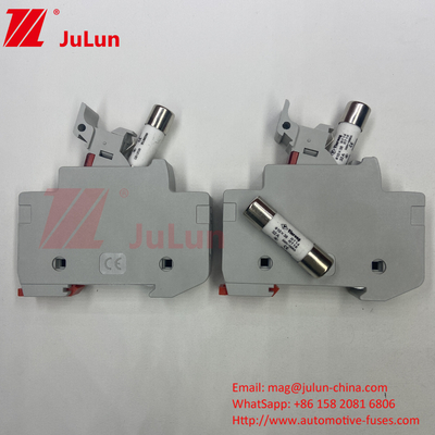 Teniente de fusible solar Din Rail cilíndrico / Teniente de fusible solar PV con capacidad de ruptura de 30kA