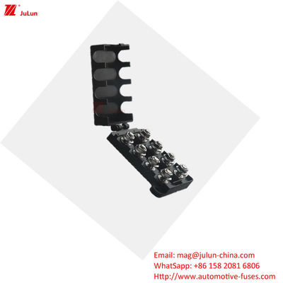 Interruptor de circuito 30A-500A Contactos de cobre - 55-125 °C Caja de fusibles de tamaño externo para automóviles de acuerdo con la norma UL de la UE