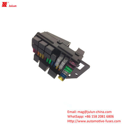 30A-500A Sostiene fusibles de pernos de automóviles con contactos de cobre y plástico / carcasa de nylon
