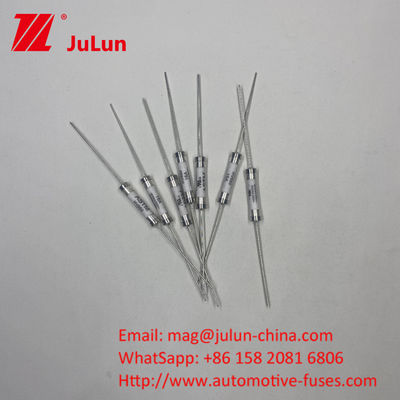 HV660 20A 500VDC ASTM 30KA Fusiles de acción cerámica 10A-30A 500VDC Instalación de agujeros de PCB Fusiles para automóviles
