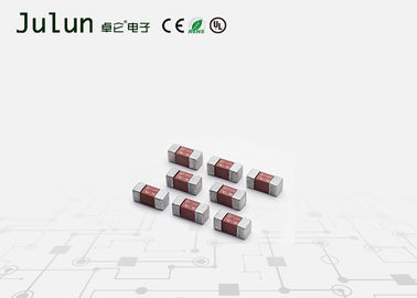 La placa de circuito electrónica de 462 UMF de la serie 250V funde el estuche de plástico ultra pequeño del retraso del soporte