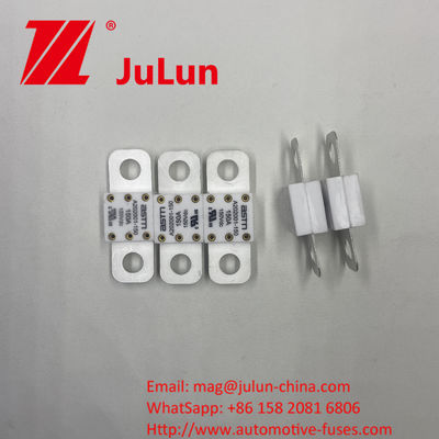 A202001-300A Fusiles cerámicos para automóviles ASTM para tensión de 150VDC y distancia de agujero de 39 mm