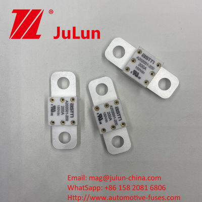 ASTM A202001-100A 150VDC Fusiles cerámicos para automóviles de tamaño pequeño Recomendado Torque ajustado 11-13N·m para M8 Protección de cortocircuito nominal de alta corriente