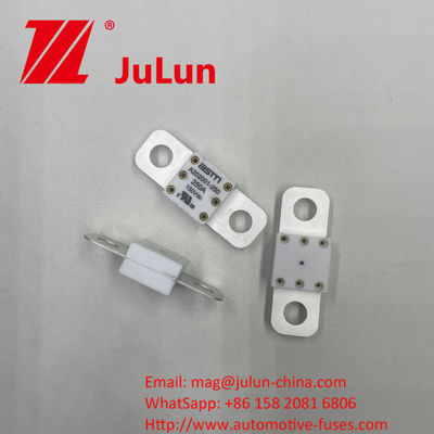 A202001-100A Fusiles cerámicos para automóviles de 150VDC para el sistema de tracción de vehículos eléctricos Recomendado Torque ajustado 11-13N·m Para la instalación en M8