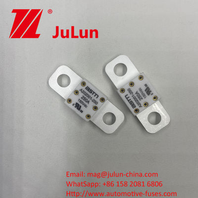 A202001-100A Fusiles cerámicos para automóviles de 150VDC para el sistema de tracción de vehículos eléctricos Recomendado Torque ajustado 11-13N·m Para la instalación en M8
