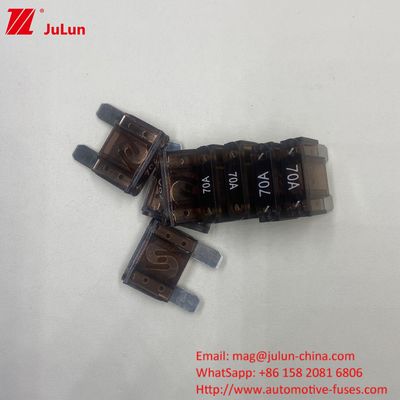 32VDC 40A Fusiles de cuchillas de automóviles esenciales para sistemas electrónicos de automóviles