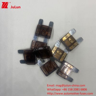 Fusiles para automóviles 80A 32V Contenedor de fusible impermeable relacionado con el suministro