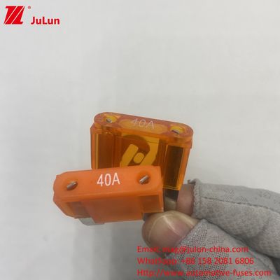 Fusiles de cuchillas automáticas de 60A para aplicaciones y protección automotriz de 32VDC