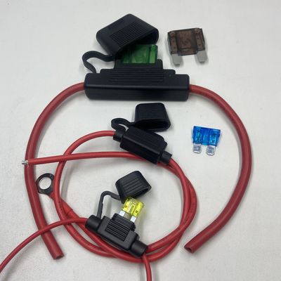 Sustentador de fusibles para automóviles adecuado para sistemas de energía 60A 80A 15A 30A 7A 8A 5A 2A en automóviles El fusible se puede ajustar según los requisitos del cliente