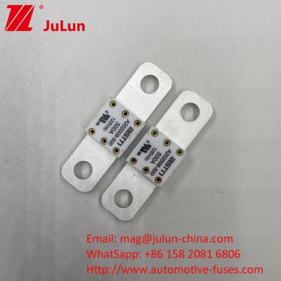 Circuito corto de protección de 500A 125VDC Battey Fuse Tamaño pequeño Distancia nominal de alta corriente entre 2 agujeros 50.8mm