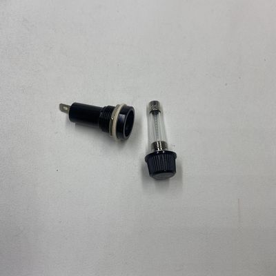 6*30mm Panel montado en el portador del fusible Tipo de perno Diseño impermeable para maquinaria
