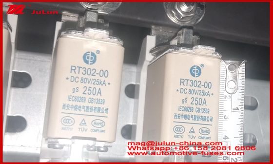 Blade Caremic Fuentes para automóviles pequeños RT302-00 250A DC80 25KA GG Monte para automóviles