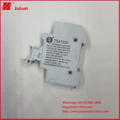 FUSIBLE PV 10*38mm 30A 1000VDC 6 KV Tensión nominal de resistencia al impulso Fusible fotovoltaico solar con alta capacidad de ruptura de 20kA
