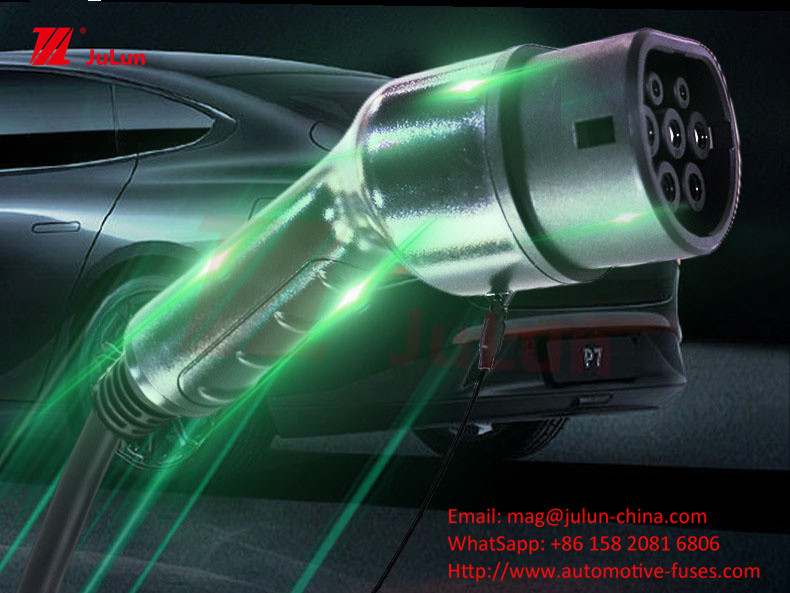 Pistola de carga estándar europea Tipo 2 Cargador de vehículos eléctricos 7KW Cargador portátil a bordo Nueva pistola de carga de energía