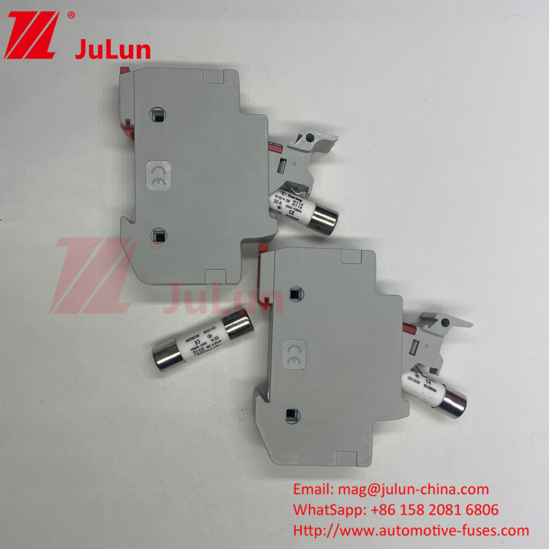 20A Solar PV Fuse Holder con fusible para la caja de autobuses fotovoltaicos Nqqk RT16D-00 TPS corriente continua 80V 250A Fuse de energía solar