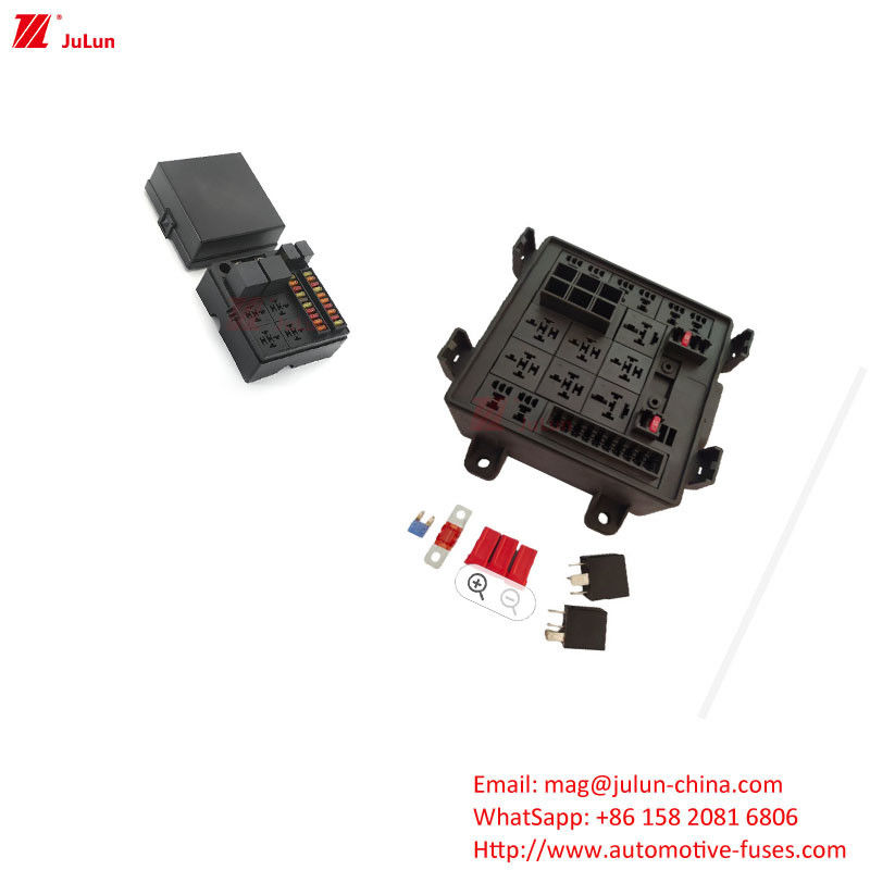 30A-500A Interruptor de circuito de contacto de cobre Automóvil Tamaño externo caja de fusibles Estándar UE UL