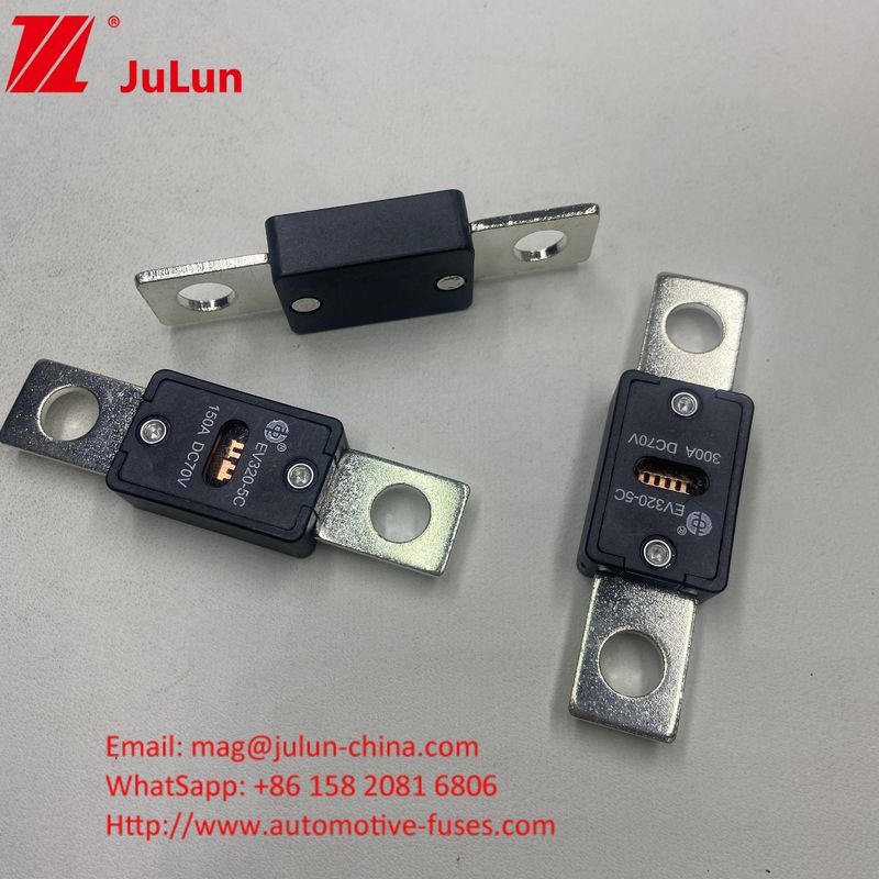 51mm Distancia de agujero Automotriz EV320*-5X 225A 70VDC Fusiles 68*19*10mm 6KA Capacidad de ruptura para vehículos de alto rendimiento