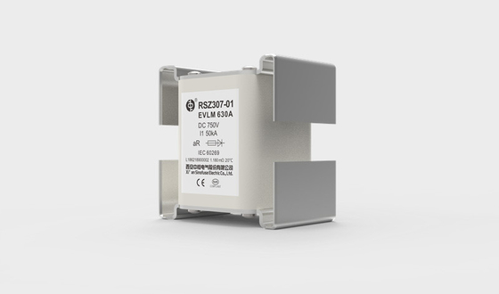 El híbrido del motor del hidrógeno de Fuel Cell EV empernó el tipo fusible RSZ307-01-EVLM 630A 750VDC