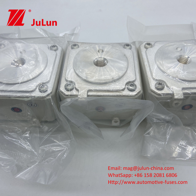 PC33UD69V1250TF Fusiles cerámicos para automóviles para vehículos blancos Función de limitación de corriente de alta interrupción