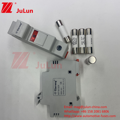 1000VDC 30kA Fuso fotovoltaico solar cerámico 10*38 DC Energía solar fotovoltaica Base del fusible solar y fusible de 1000V 15A 20A 25A 30A 32A
